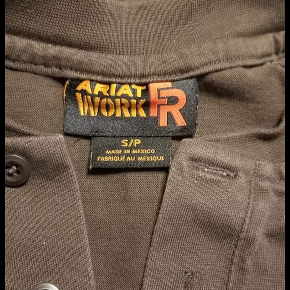 ARIAT FLAME RETARDANT RESISTANT (FR) PULLOVER SHIRT BUNDLE MEN SMALL / WOMEN MED